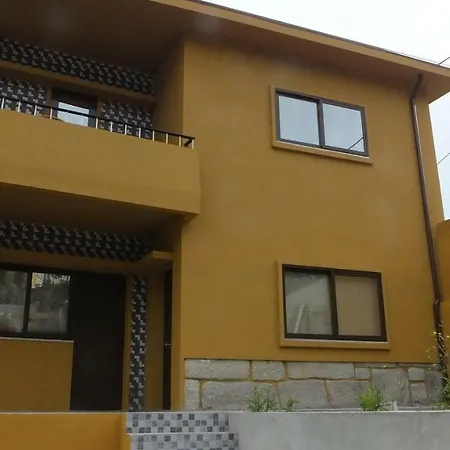 Oporto Glamour House 3* ヴィラ・ノヴァ・デ・ガイア