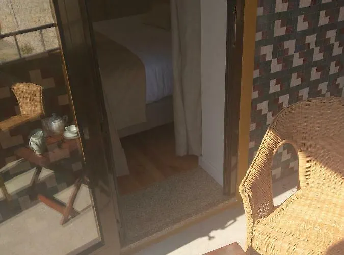 Гостевой дом Oporto Glamour House 3*