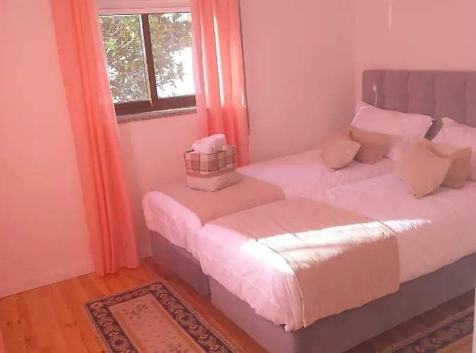 Oporto Glamour House Гостевой дом 3*