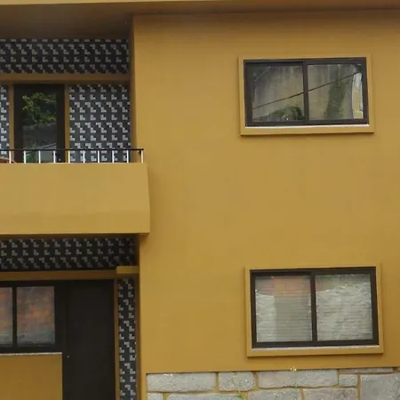 Oporto Glamour House *