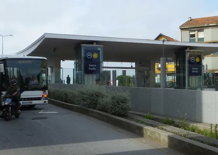 Oporto Glamour House 3*